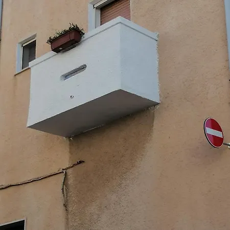 Emilia's House *